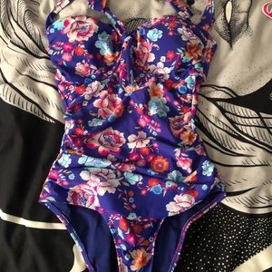 Floral Retro/Pin-Up Swimsuit